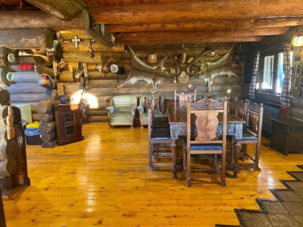 Cabana Vanatorului Rîşnov Exterior foto